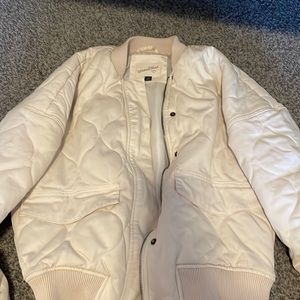 Universal Threads quilted jacket!!